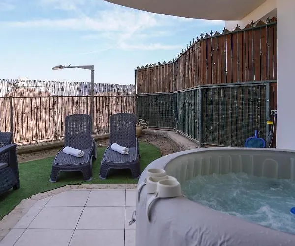 Daniel\'S Garden Apartment